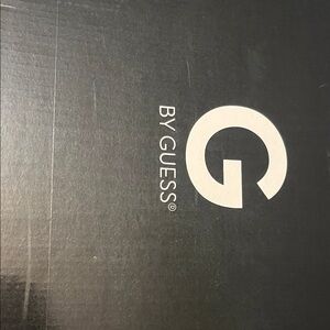Guess Black Gift Box